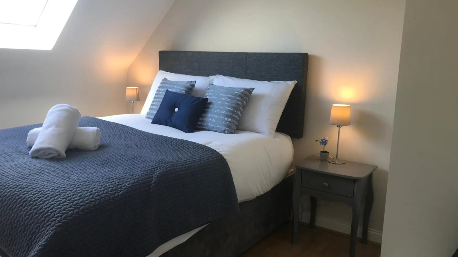 Apartment 4 Bed Duplex Apartment, Belfast