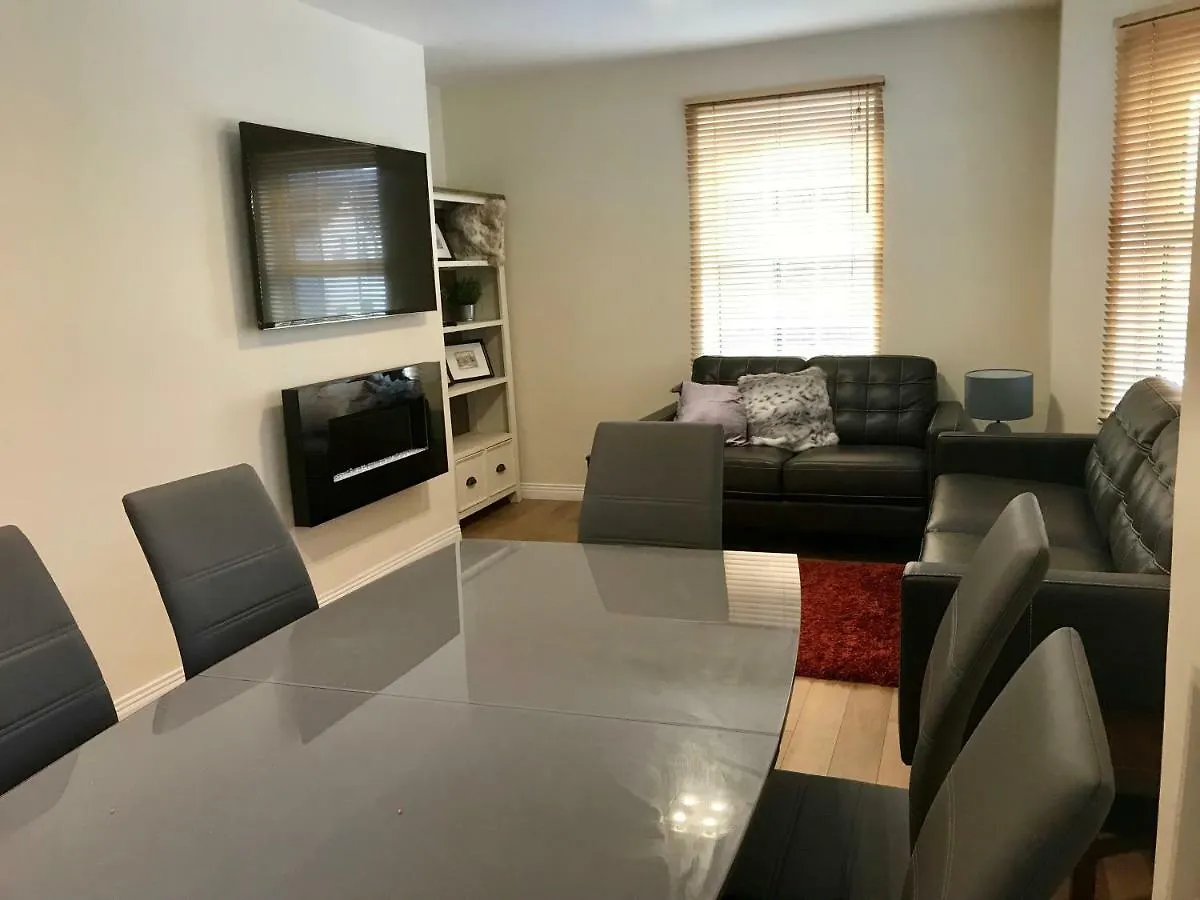 4 Bed Duplex Apartment, Belfast