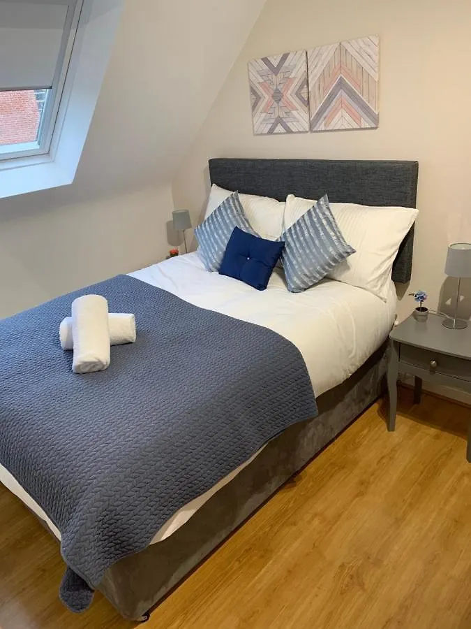 4 Bed Duplex Apartment, Belfast