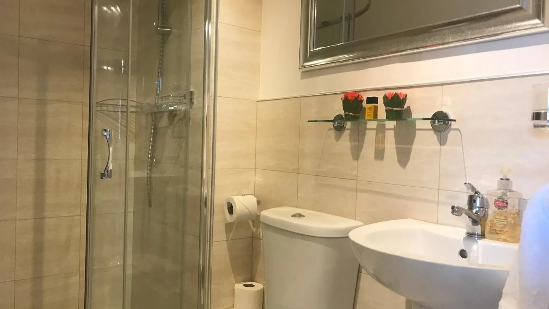 4 Bed Duplex Apartment, Belfast United Kingdom