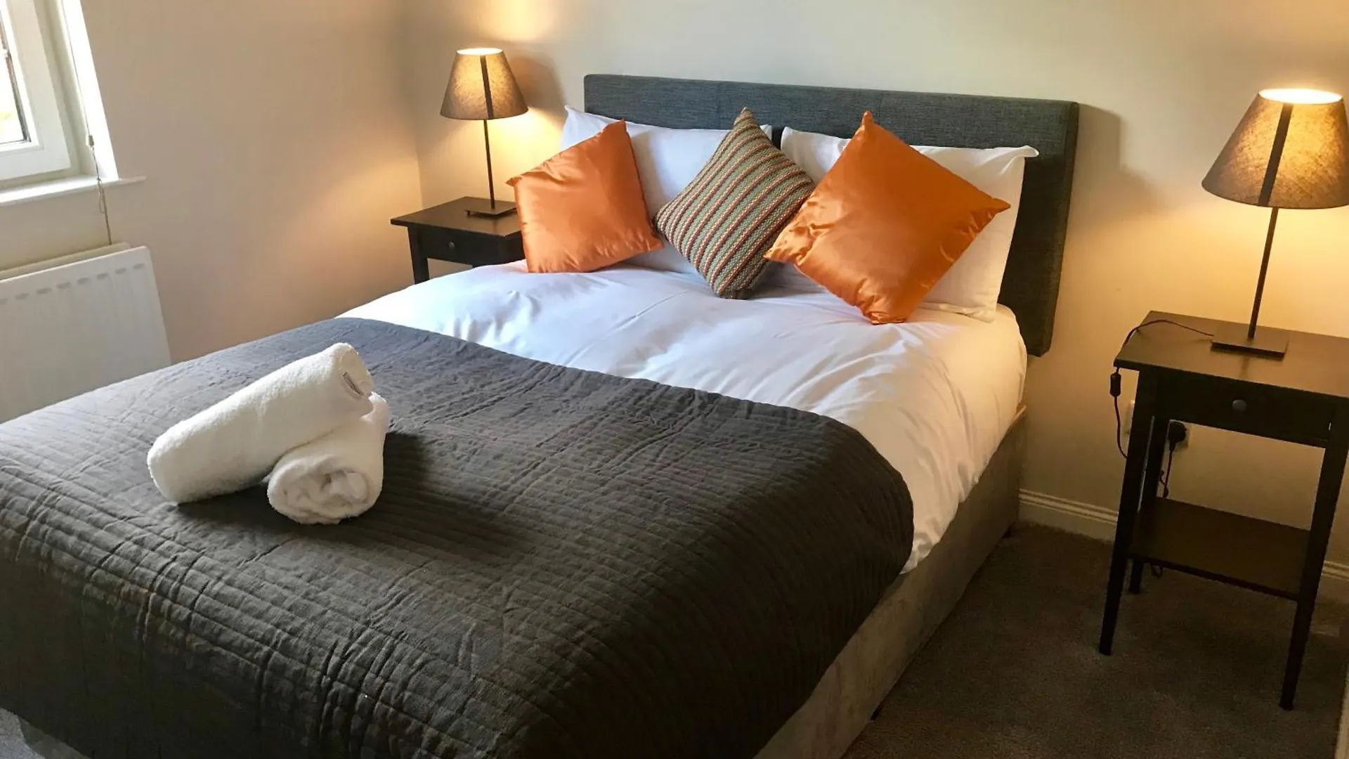 4 Bed Duplex Apartment, Belfast Apartmán